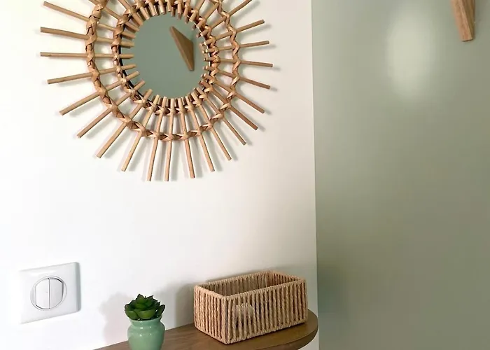 Le Champ Des Reves - Terrasse - Parking Prive Apartment